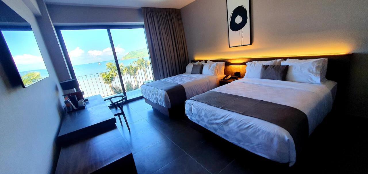 Viaggio Resort Mazatlan Exterior photo Deluxe Ocean View